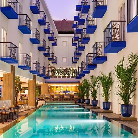 Kampi Hotel Legian Экстерьер фото