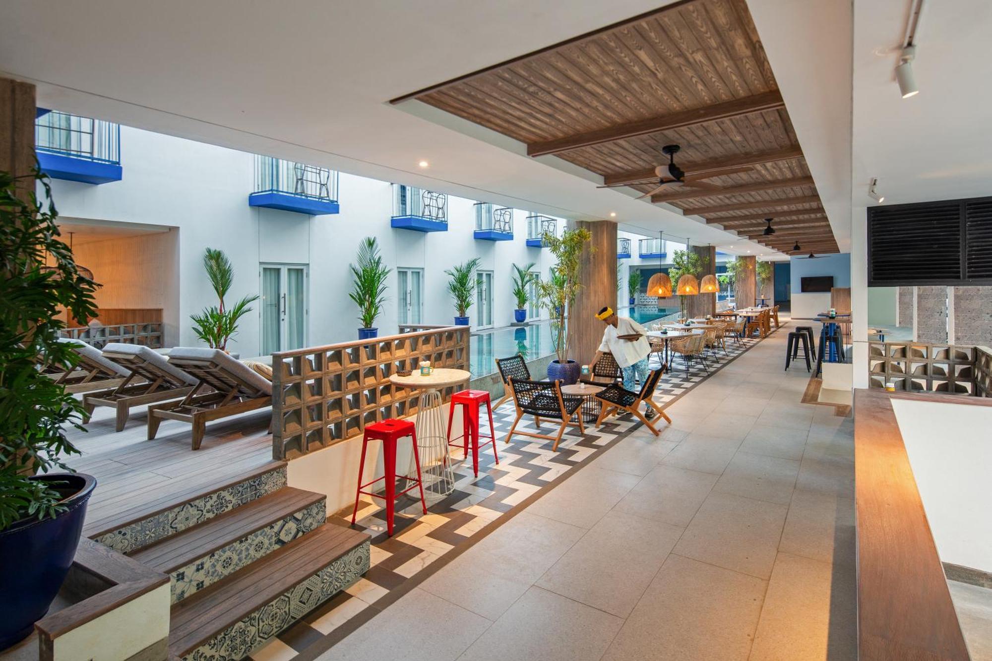 Kampi Hotel Legian Экстерьер фото