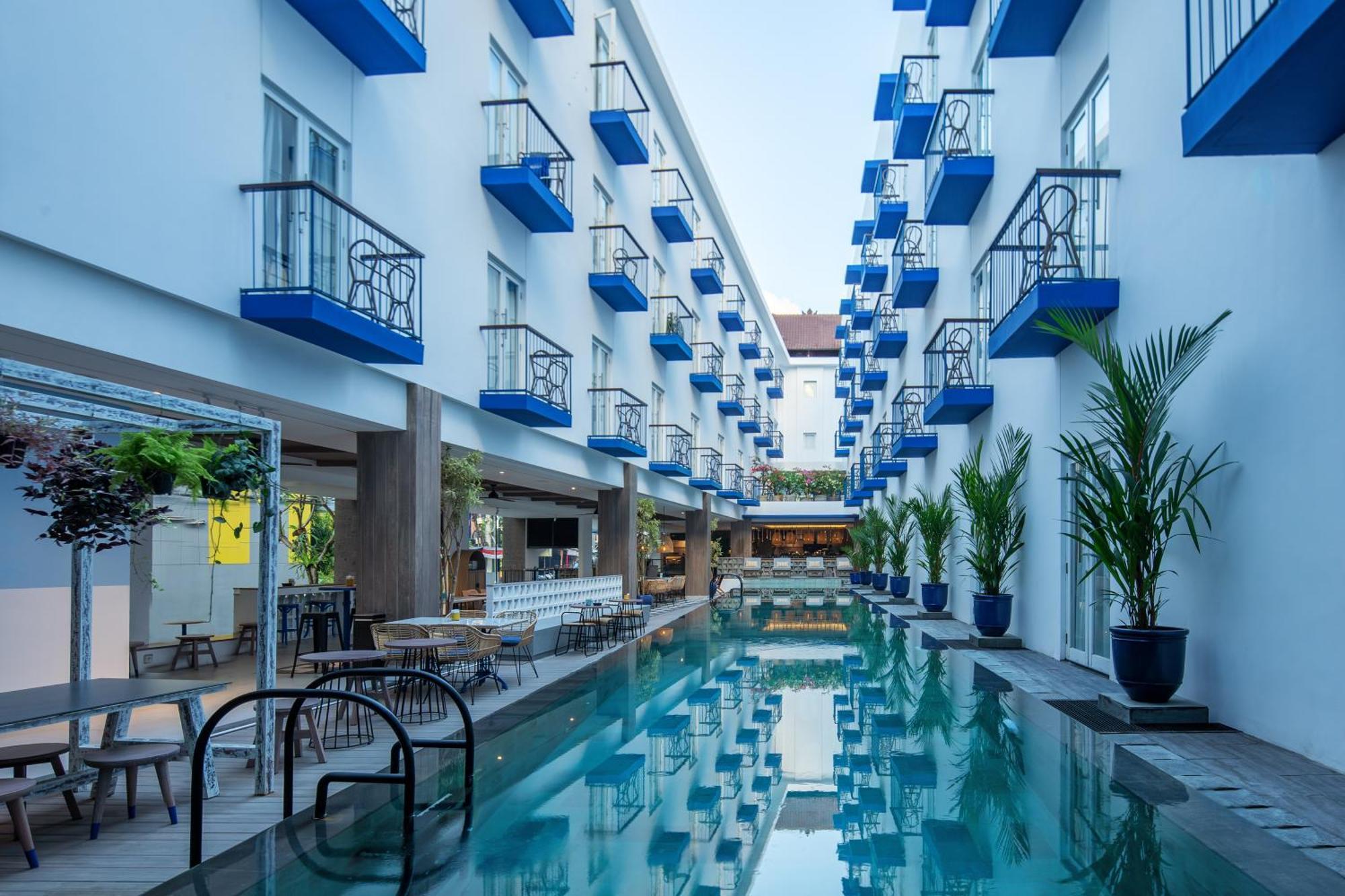 Kampi Hotel Legian Экстерьер фото