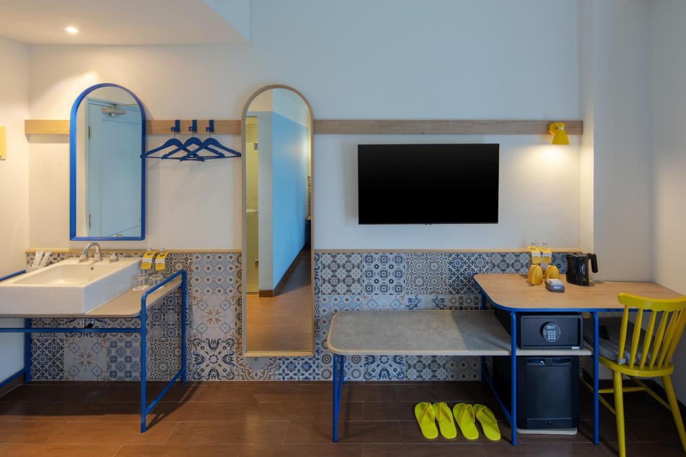 Kampi Hotel Legian Экстерьер фото