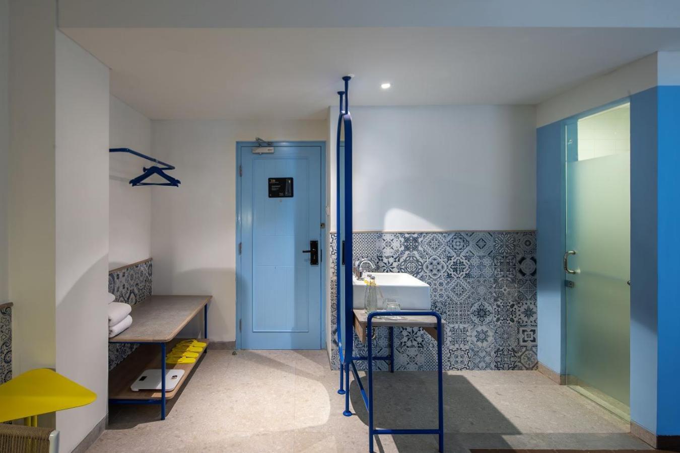 Kampi Hotel Legian Экстерьер фото